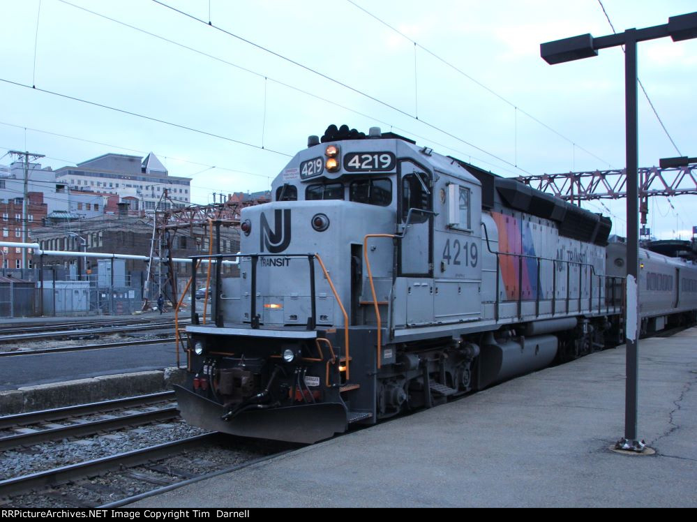 NJT 4219 leaving on its run.